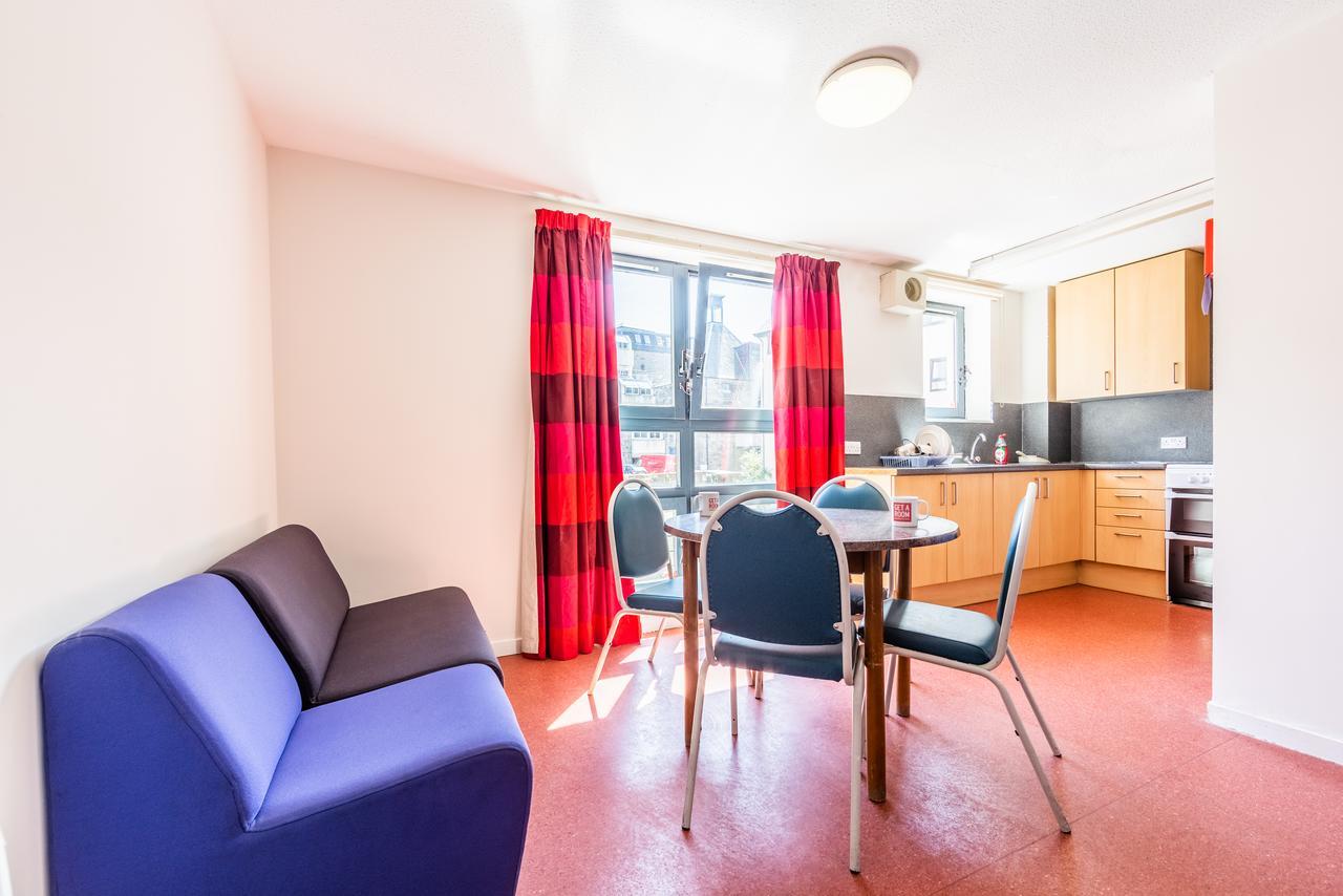 Appartement Euro Halls *