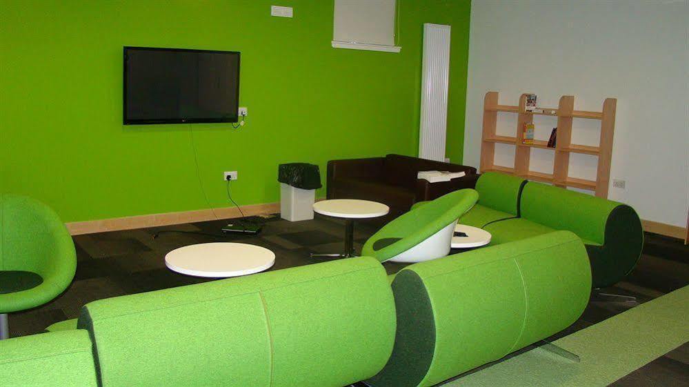 Euro Halls Appartement *